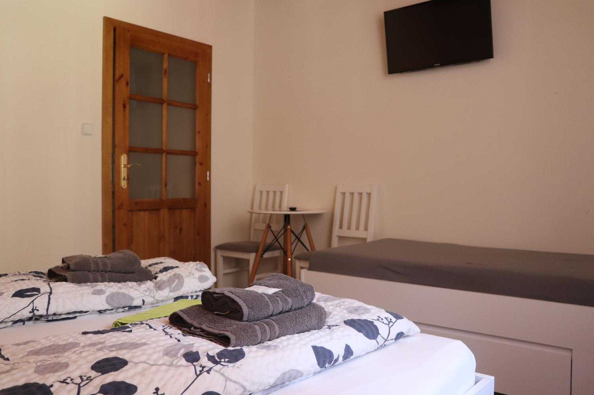 Zevluv Mlyn Hotel Nové Hrady Buitenkant foto