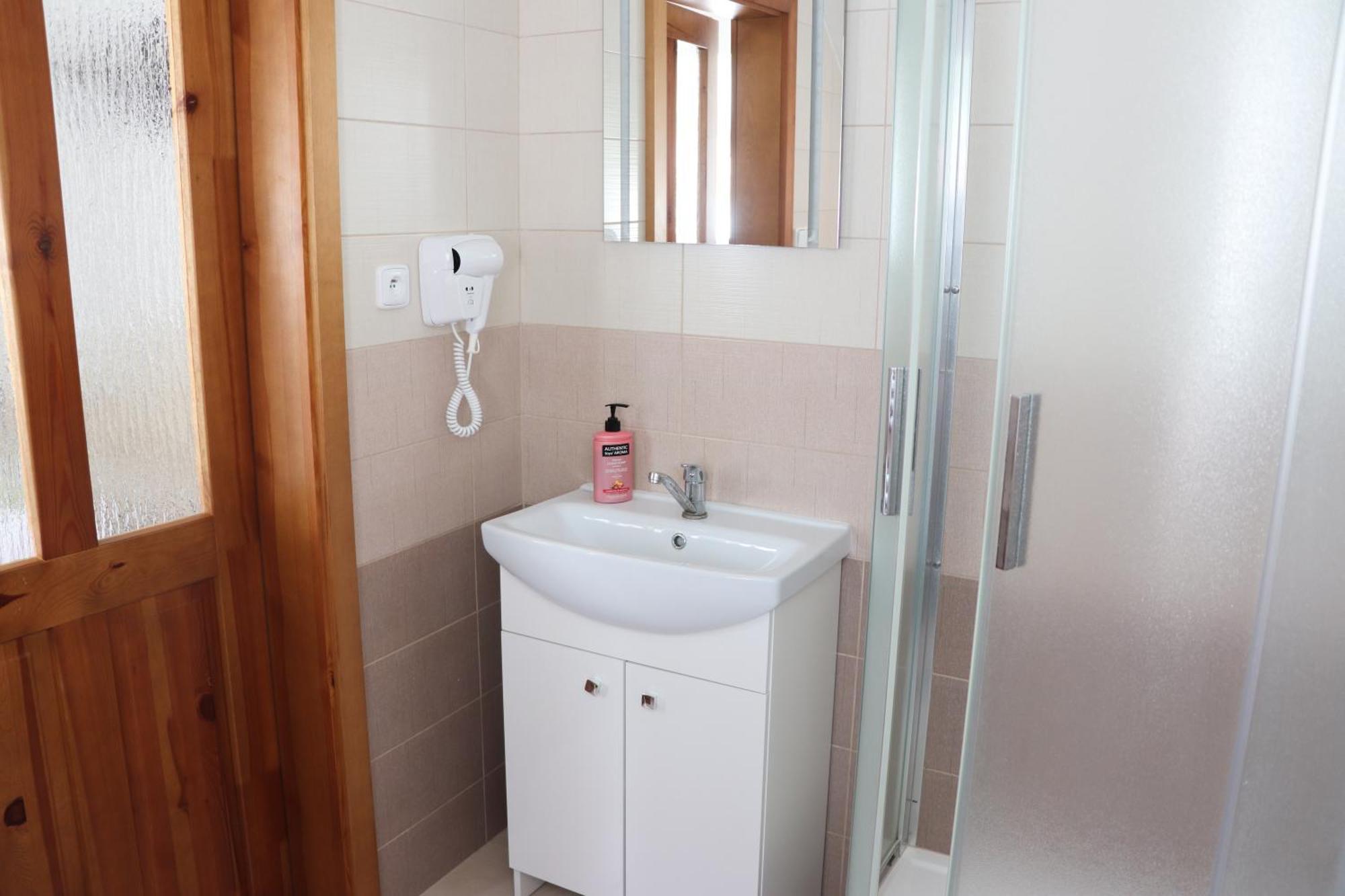 Zevluv Mlyn Hotel Nové Hrady Buitenkant foto