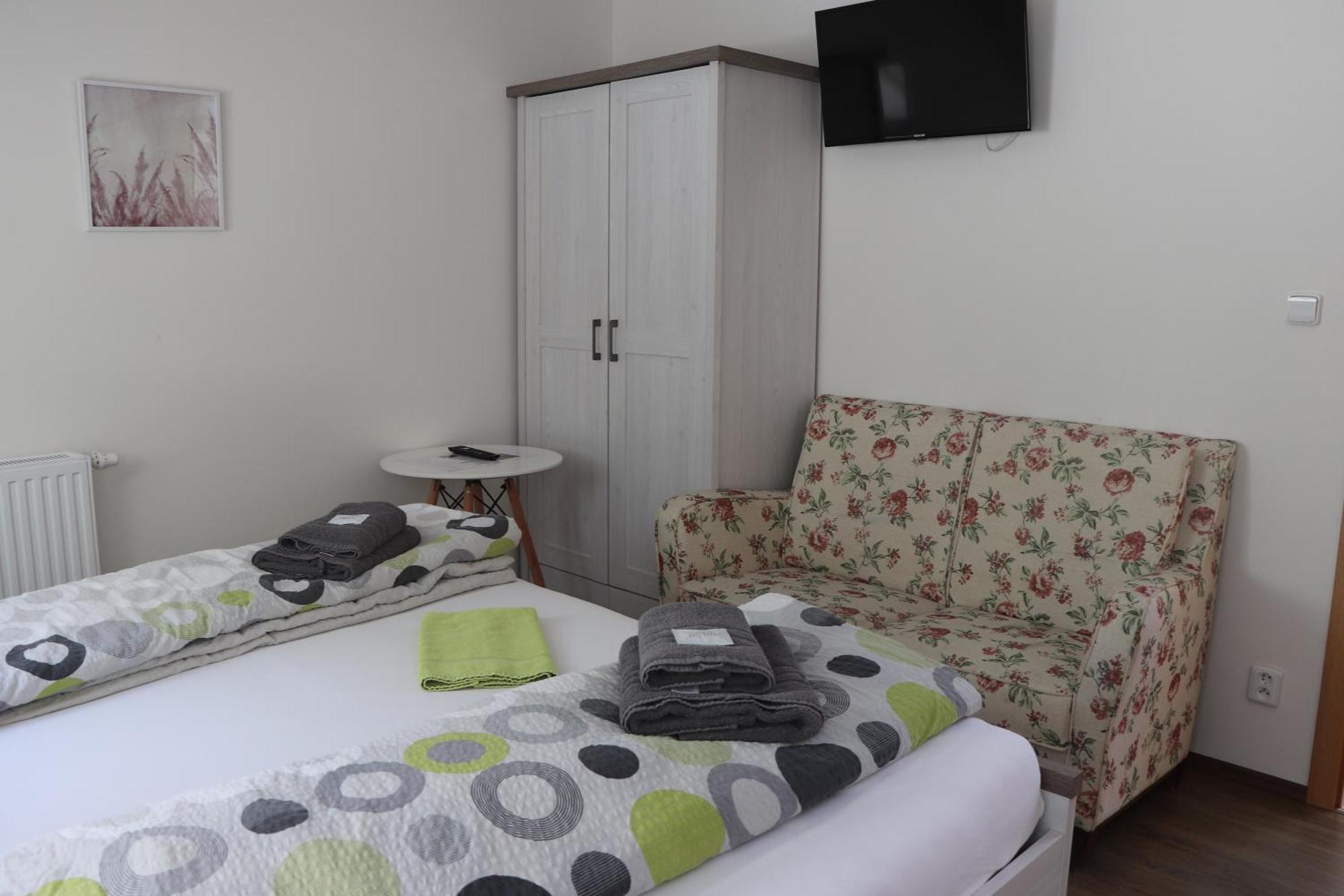 Zevluv Mlyn Hotel Nové Hrady Buitenkant foto