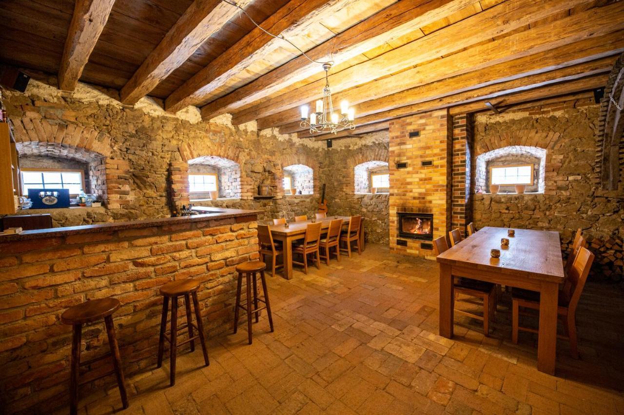 Zevluv Mlyn Hotel Nové Hrady Buitenkant foto